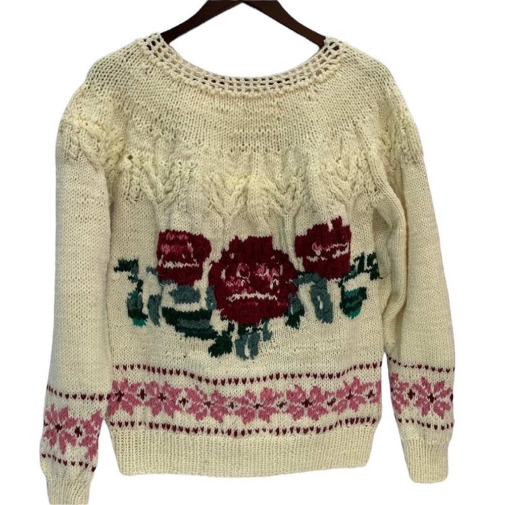 Vintage 🌸Hand Knit Chunky Fair Isle Pullover Sweater Roses Size S/M